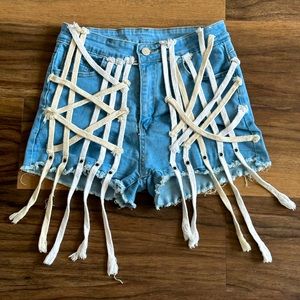 Jurllyshe Light Wash Denim Shorts Size M